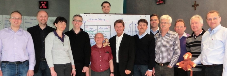 Gruppe 3 mit Führungskräften der Sparkasse Kulmbach-Kronach am Seminar ‚Grundlagen der Führung Erfolgreich in der situativen Mitarbeiterführung’ im April 2011.