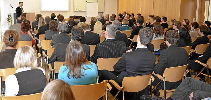 Impulsvortrag ‚Generation Y zwischen iPhone, Facebook und Learning 3.0’ in der Sparkasse Amberg-Sulzbach.